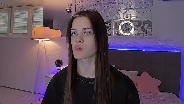 LuisaClover – Live XXX-chat