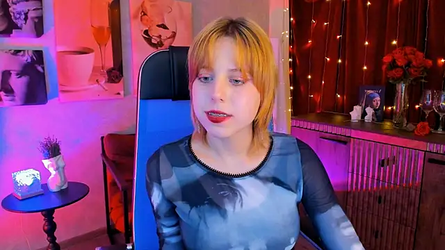 VivienneHebert 现场XXX聊天