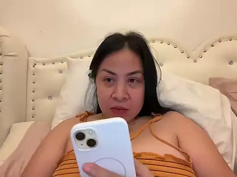 NaughtySCARLETSIN's Live XXX Chat