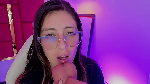 moon_winy লাইভ XXX চ্যাট