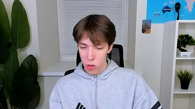 Show modela MarkBranston na web-kameri