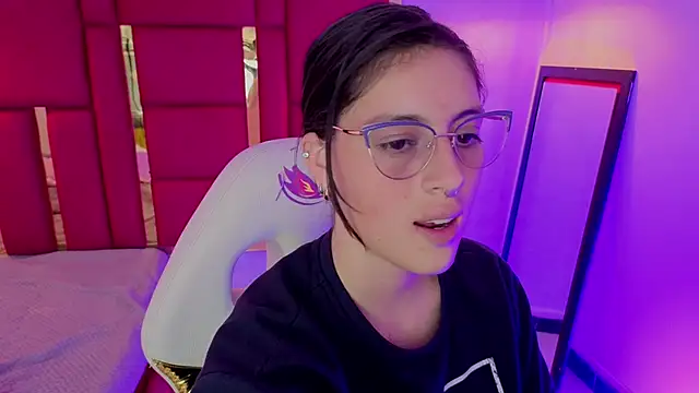 Chat +18 de moon_winy ao vivo