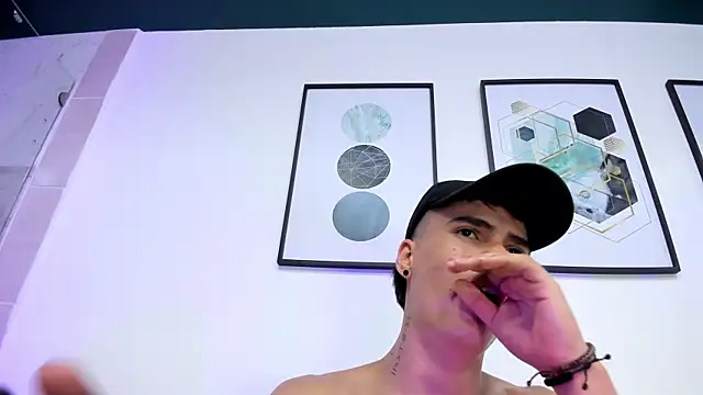 Chatroom XXX en direct de BenitoSaenz