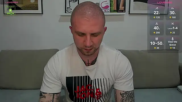 Gerard_Finbar Live XXX Chat