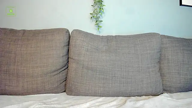 Chat +18 de Stephany_Richardz ao vivo