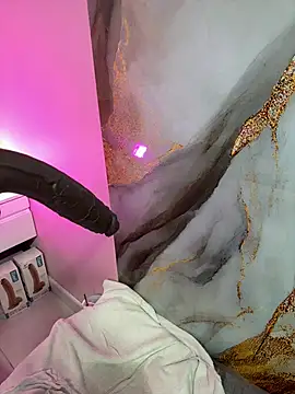 Chat XXX en directo de hinata_dolly