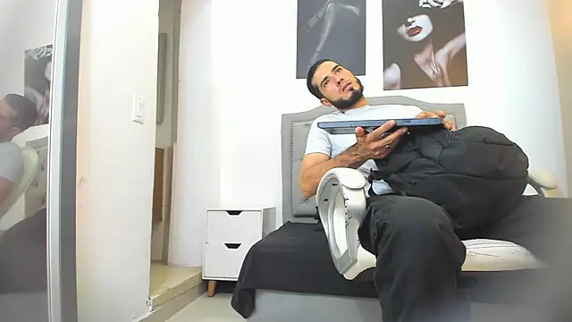 marc_ruffa – Naživo XXX chat