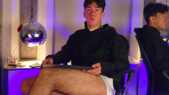 Austin_Reedss Adlı Modelin Web Kamerası Şovu