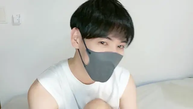 itsme_LEON 即時 XXX 聊天