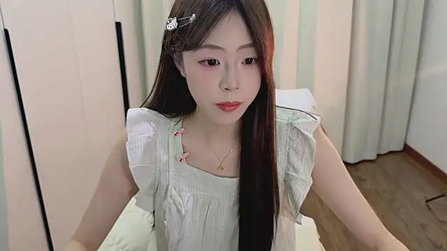 Onecutelittle Chat XXX live