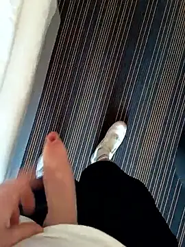 jonas_camboyのウェブカメラショー