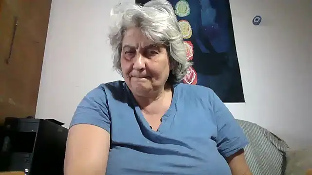 ExquisiteMatureのライブXXXチャット