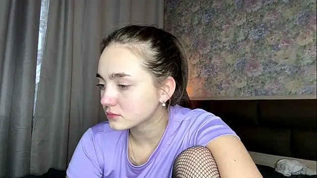 LoraDavi's Live XXX Chat