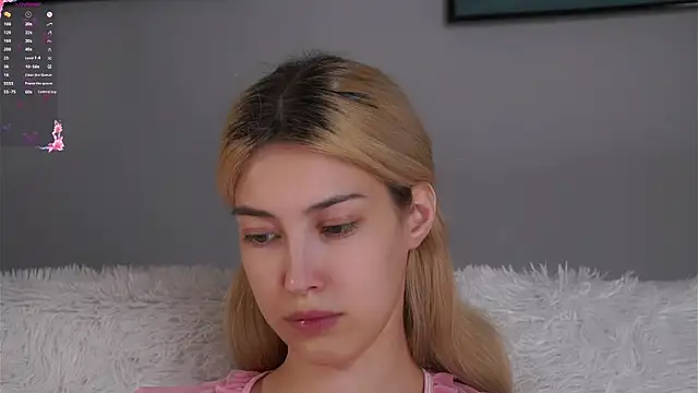 Онлайн чат XXX AngelicRice