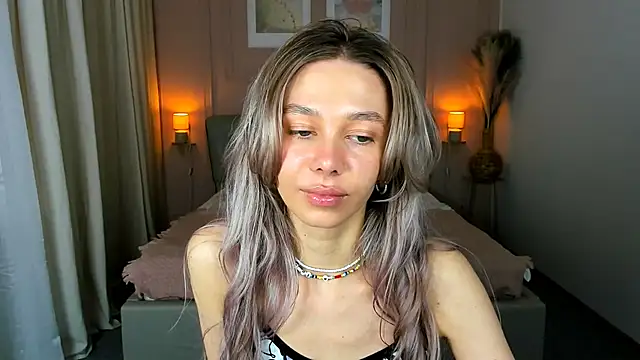 LuluAlis – Kamerová šou