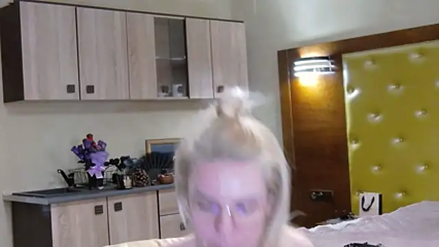 Chatroom XXX en direct de DomCaprisse