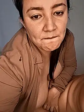 kitty_84's Webcam Show