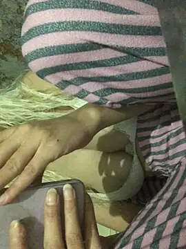 عرض كام AlevNaz