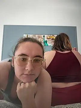 AndHerXO's Webcam Show