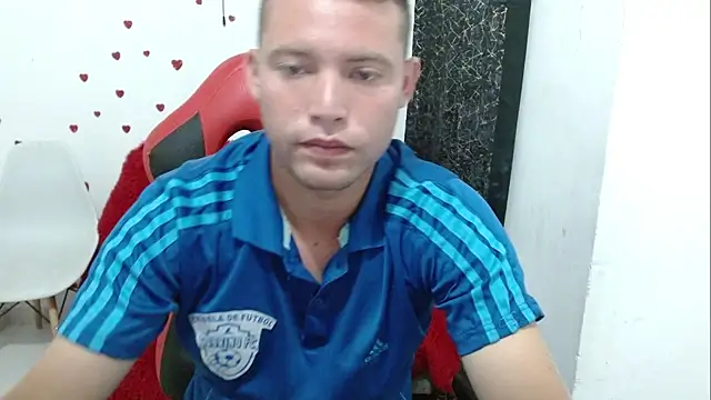 sven_fox723 webkamerás műsora