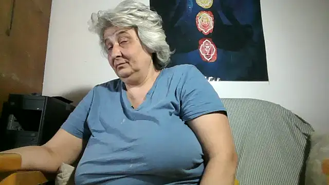 XXX chat uživo modela ExquisiteMature