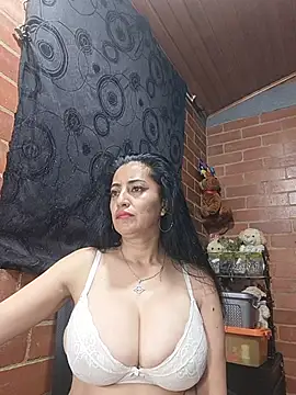 Alexandrinan Live XXX chat