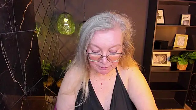 NataliMellow Live XXX-Chat