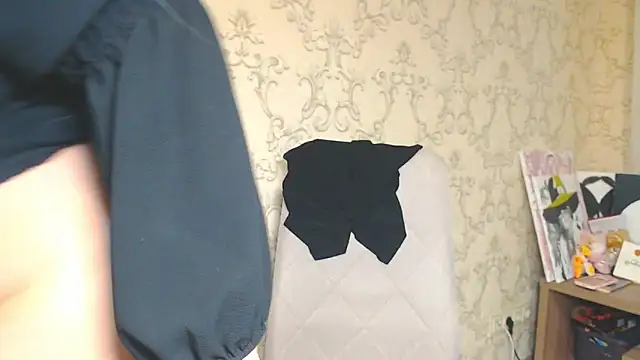 DolphinDreams' Webcam Show