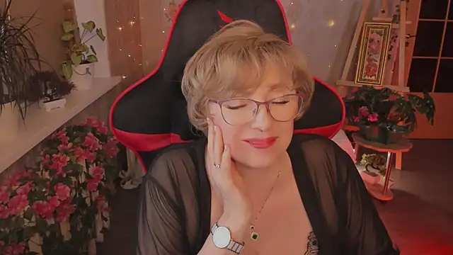 sugar_vivien élő XXX-chatje