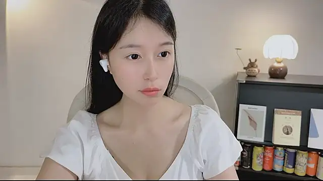 دردشة Onechestnut الجنسية المباشرة