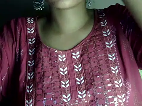 Chat +18 de Neha_Sharma2 ao vivo