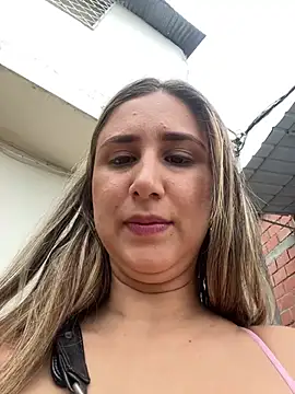 VictoriaWhitmore's Live XXX Chat