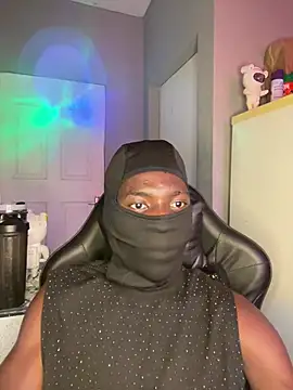 DARK_GOLD_DICKn Webbikameraesitys