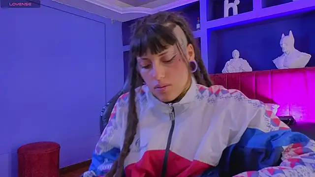 _sharlotte777のライブXXXチャット