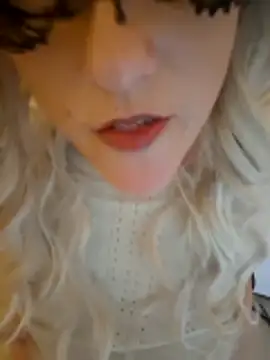 SPrITZMAUS Adlı Modelin Canlı XXX Sohbeti