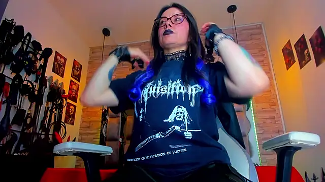 Czat XXX na żywo – Evangelinejoness_