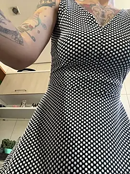 NikatsuのライブXXXチャット