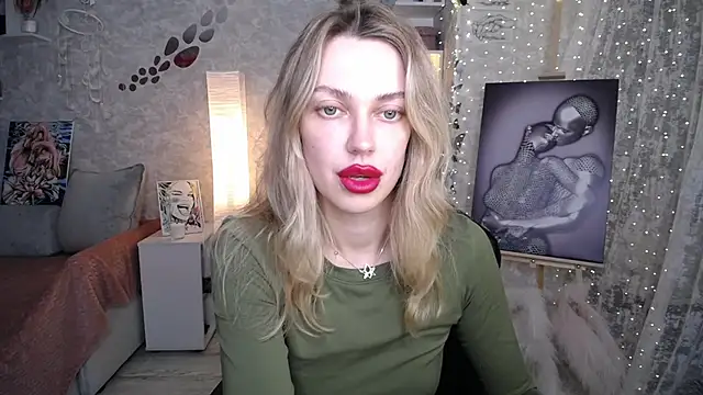 NickyAdamidiのライブXXXチャット