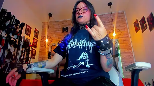 Evangelinejoness_のライブXXXチャット