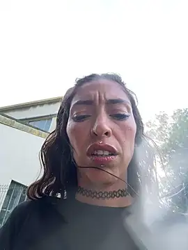 Lalla_Amani live XXX chat