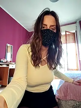 Akemi_rossiのライブXXXチャット