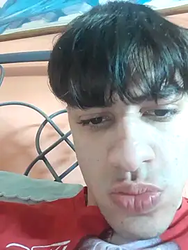 ilcazzone32 Webcam show