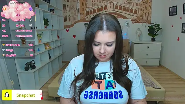 AnettaMilder Chat XXX in diretta