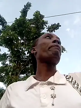 Petite_UlaのライブXXXチャット