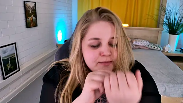 Chat XXX en directo de SladaDell