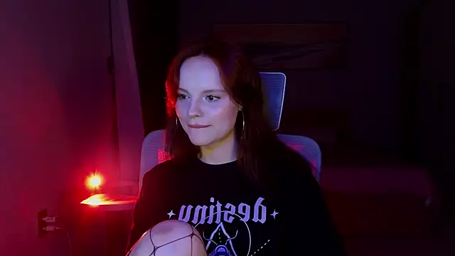 XXX chat uživo modela mollybossy