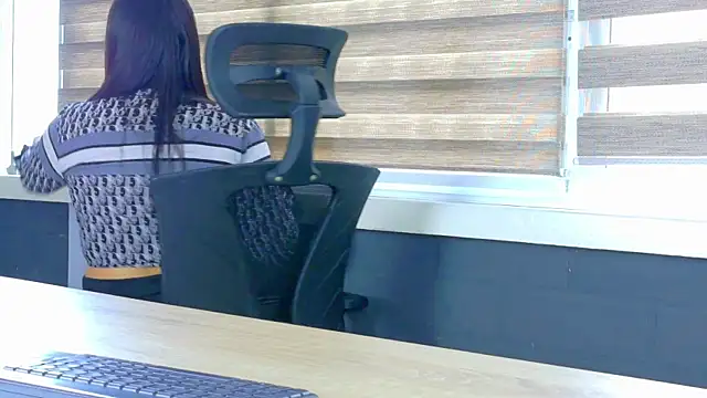 Chat XXX en directo de AlynAllen