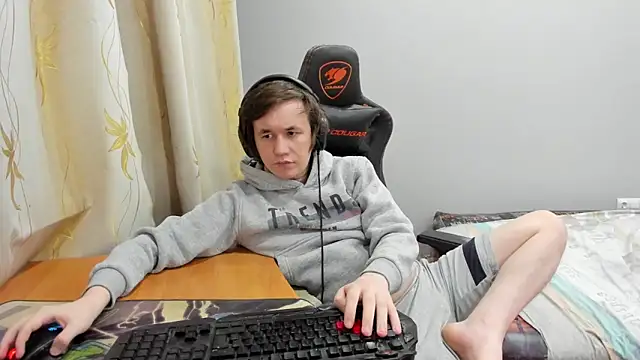 iliaskrislove Webcam Show