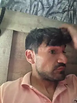 Sembang XXX Secara Langsung piggylatino