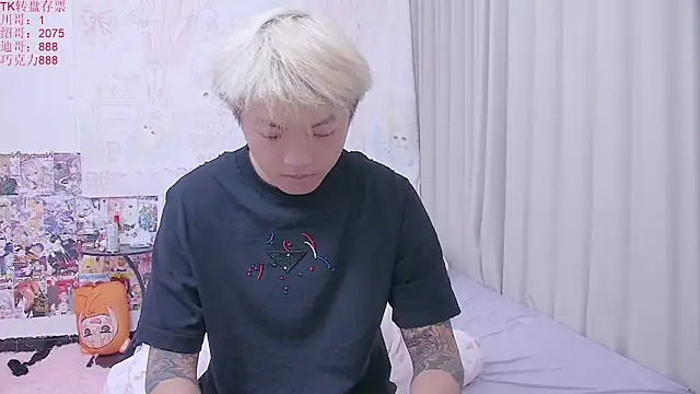 Chocolates-001 Webcamshow